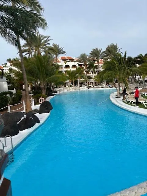 פלאייה דה לאס אמריקס Seafront Studio Camison Beach 0*, פלאייה דה לאס אמריקס