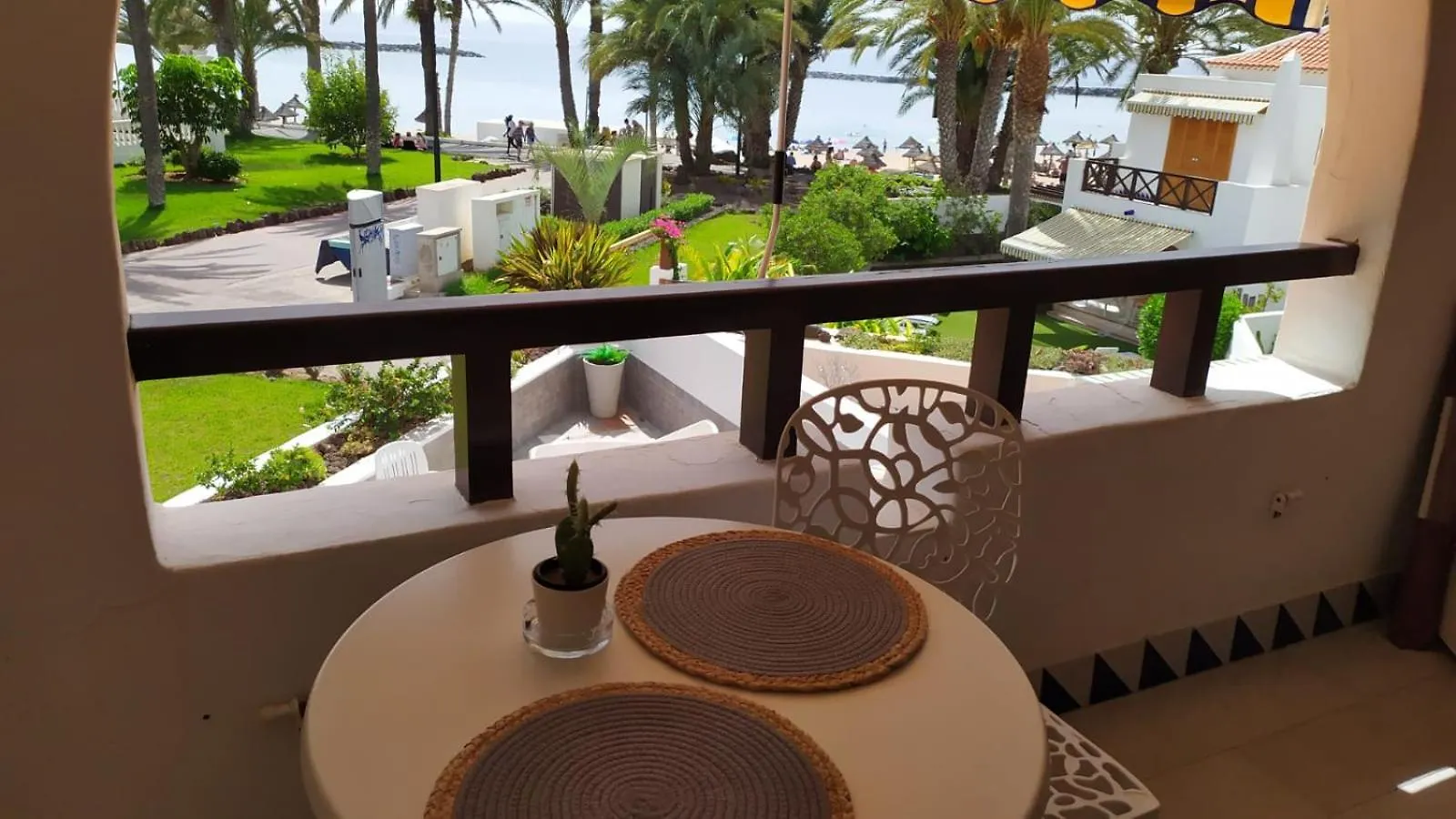 פלאייה דה לאס אמריקס Seafront Studio Camison Beach ספרד