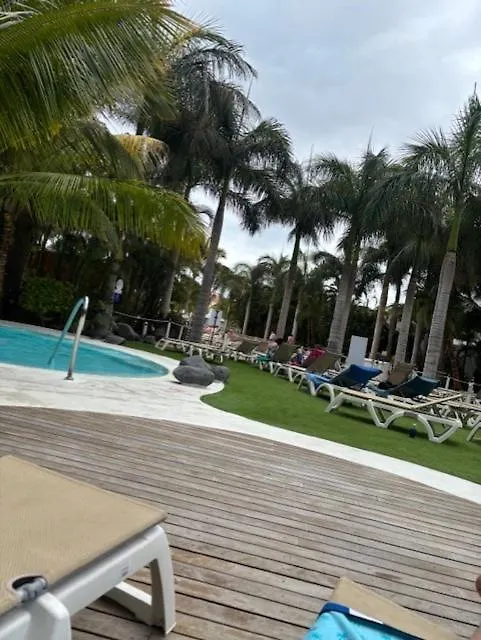 פלאייה דה לאס אמריקס Seafront Studio Camison Beach