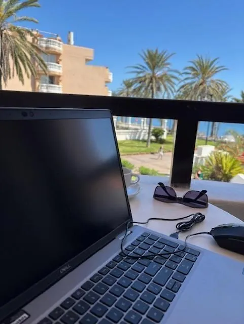 Апартаменты Seafront Studio Camison Beach Плая-де-лас-Америкас