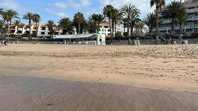 Апартаменты Seafront Studio Camison Beach Плая-де-лас-Америкас